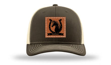Load image into Gallery viewer, Horseshoe Banner Leather Patch Richardson 112 Hat