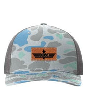 Load image into Gallery viewer, Goose Leather Patch Richardson 112 Duck Camo Hat
