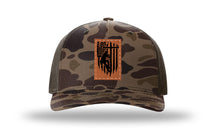 Load image into Gallery viewer, Lineman Leather Patch Richardson 112 Duck Camo Hat
