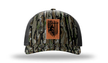 Load image into Gallery viewer, Lineman Leather Patch Richardson 112 Duck Camo Hat
