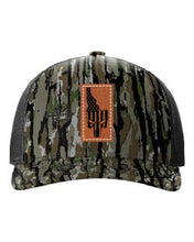 Load image into Gallery viewer, Idaho Punisher Leather Patch Richardson 112 Duck Camo Hat
