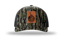 Load image into Gallery viewer, Liberty Leather Patch Richardson 112 Duck Camo Hat
