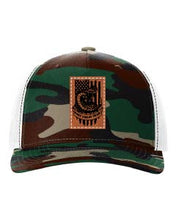 Load image into Gallery viewer, Don&#39;t Tread On Me Snake Leather Patch Richardson 112 Duck Camo Hat
