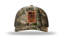 Load image into Gallery viewer, Don&#39;t Tread On Me Snake Leather Patch Richardson 112 Duck Camo Hat
