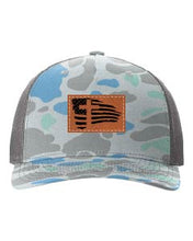 Load image into Gallery viewer, Cross Flag 2 Leather Patch Richardson 112 Duck Camo Hat
