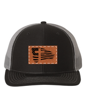 Load image into Gallery viewer, Cross Flag Leather Patch Richarson 112 Hat
