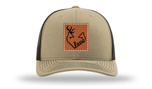 Load image into Gallery viewer, Buck Doe Love Leather Patch Richardson 112 Hat
