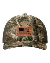 Load image into Gallery viewer, Gun Flag Leather Patch Richardson 112 Duck Camo Hat
