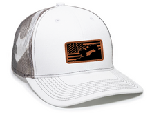 Load image into Gallery viewer, Jeep Flag 2 Leather Patch Hat
