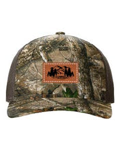 Load image into Gallery viewer, Mountains Leather Patch Richardson 112 Duck Camo Hat
