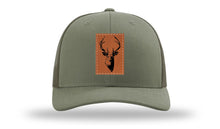 Load image into Gallery viewer, Buck Leather Patch Richardson 112 Hat
