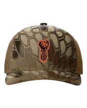 Load image into Gallery viewer, Distressed Flag Deer Leather Patch Richardson 112 Duck Camo Hat
