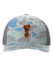 Load image into Gallery viewer, Distressed Flag Deer Leather Patch Richardson 112 Duck Camo Hat
