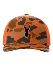 Load image into Gallery viewer, Deer Leather Patch Richardson 112 Duck Camo Hat
