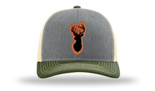 Load image into Gallery viewer, Deer Leather Patch Richardson 112 Hat
