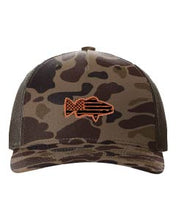 Load image into Gallery viewer, Distressed Flag Fish Leather Patch Richardson 112 Duck Camo Hat
