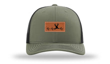 Load image into Gallery viewer, Deer Heartbeat Leather Patch Richardson 112 Hat

