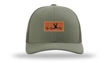 Load image into Gallery viewer, Deer Heartbeat Leather Patch Richardson 112 Hat

