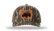 Load image into Gallery viewer, Tractor Leather Patch Richardson 112 Duck Camo Hat
