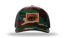 Load image into Gallery viewer, Tractor Flag 3 Leather Patch Richardson 112 Duck Camo Hat
