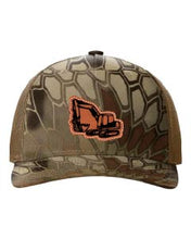 Load image into Gallery viewer, Excavator Leather Patch Richardson 112 Duck Camo Hat
