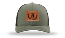 Load image into Gallery viewer, Horseshoes Leather Patch Richardson 112 Hat
