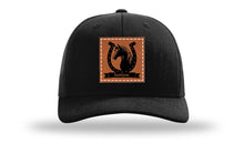 Load image into Gallery viewer, Horseshoe Banner Leather Patch Richardson 112 Hat
