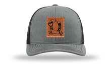 Load image into Gallery viewer, Horseshoe Name Leather Patch Richardson 112 Hat
