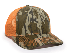 Load image into Gallery viewer, Custom Camo Leather Patch Hats
